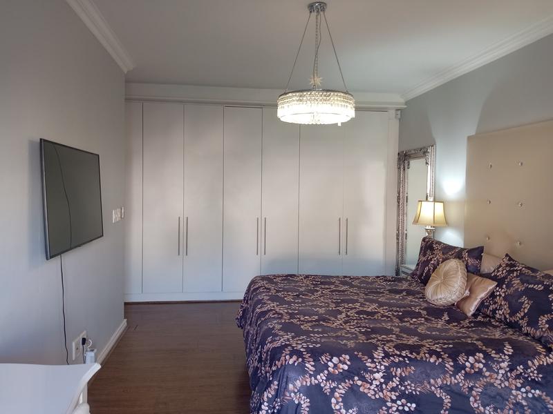 To Let 3 Bedroom Property for Rent in Somerset West Western Cape